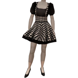 Cosmos On Repeat Outfit